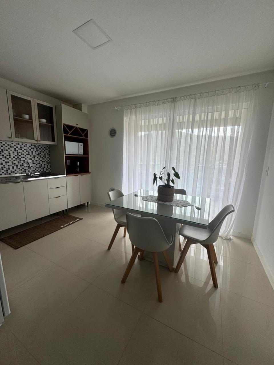 A 360m Do Mar Apartment